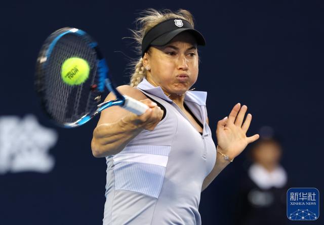 大坂直美爆冷击败瑞士队，势不可挡引爆全场！